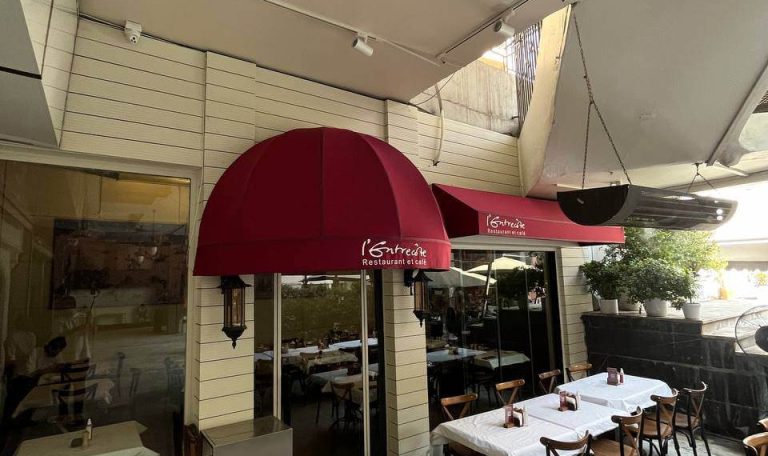 سایبان دکوراتیو رستوران