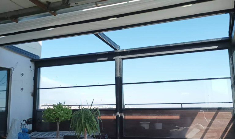 سقف متحرک در لواسان