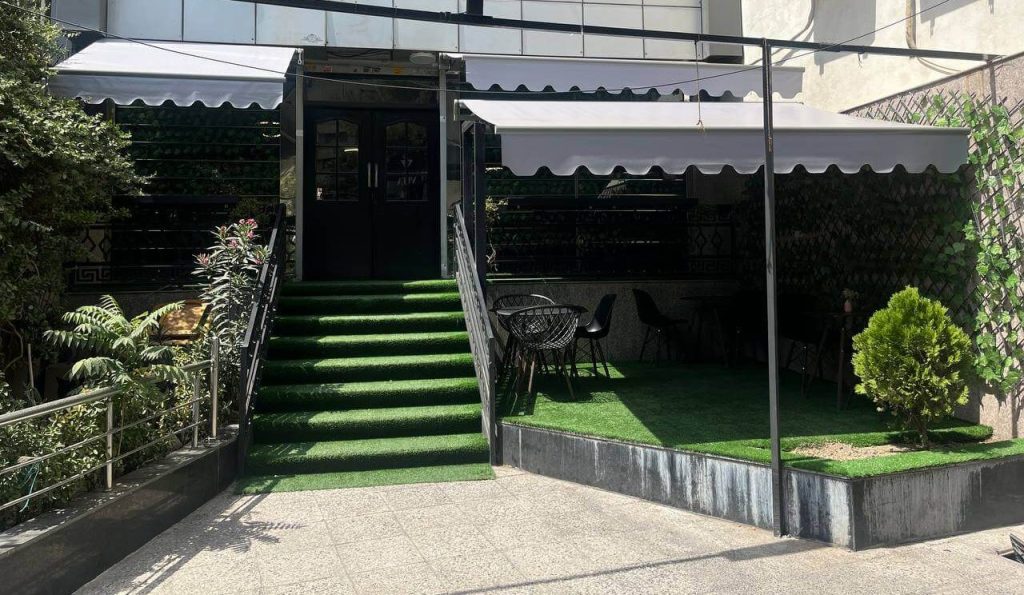 خرید سایبان در کرج 2 e1729589785209