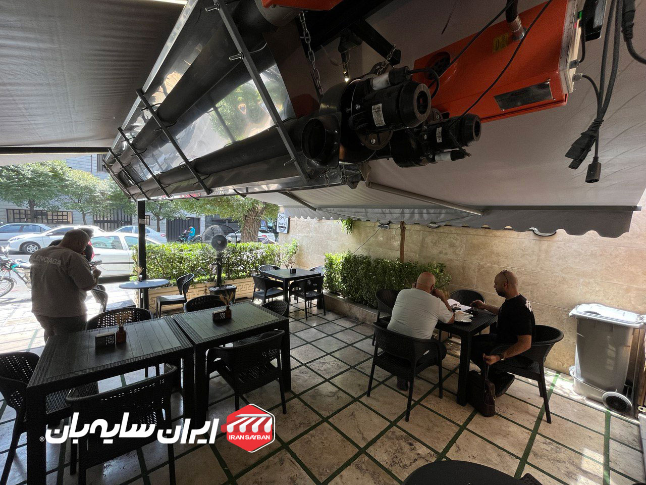 سایبان دو طرفه کافه رستوران